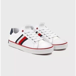 TOMMY HILFIGER KIDS VULCANIZED WHITE SNEAKER - WHITE UNISEX SIZE 3 (NEW)